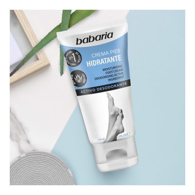 Fuktgivande fotkräm Babaria