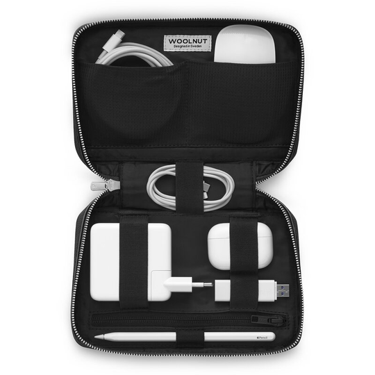 Woolnut Leather Tech Organizer - Svart
